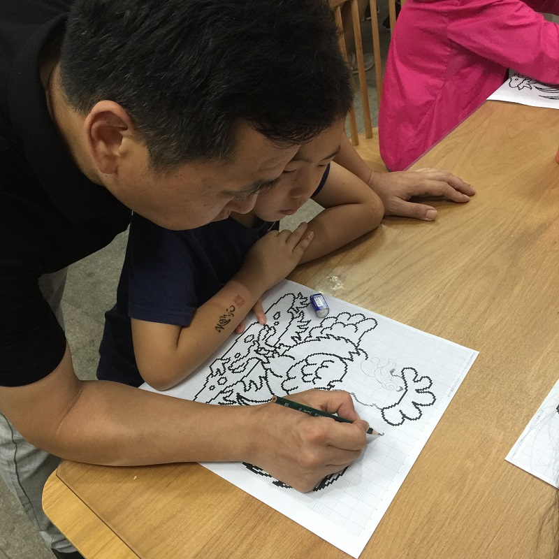 學(xué)畫云錦意匠稿活動(dòng)照片 7月25日 (3).JPG