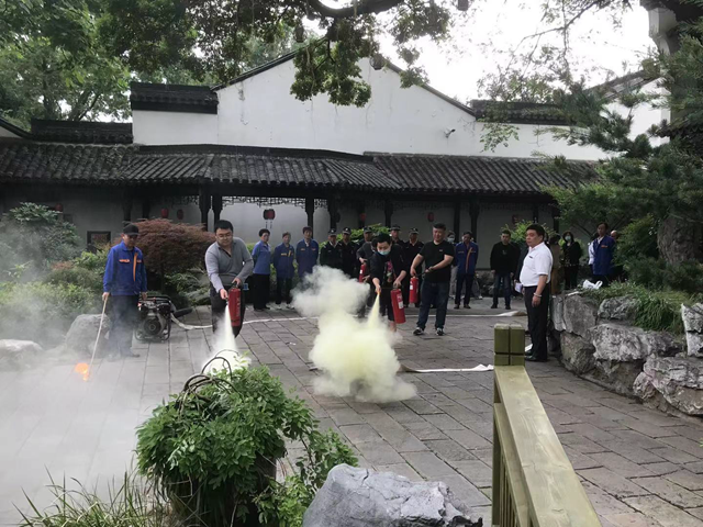 滅火器操作演練_副本.png